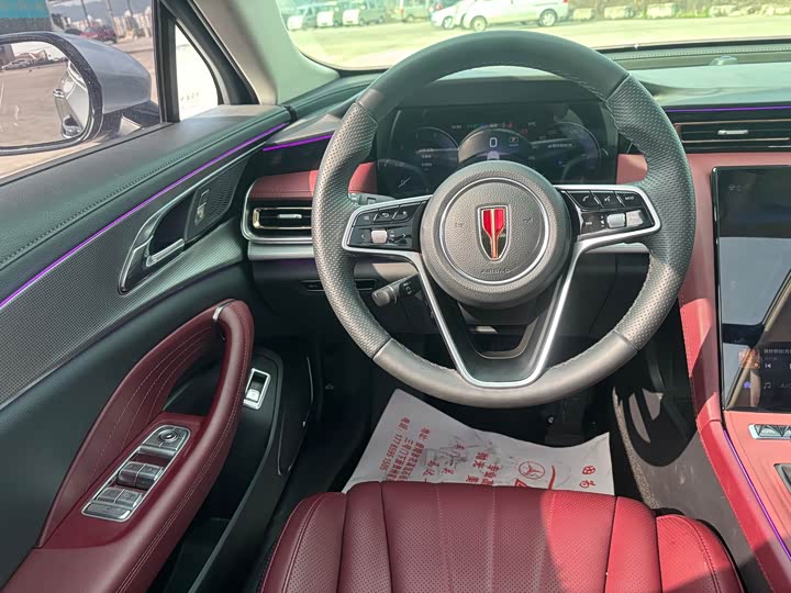 Фото 6 - Hongqi H5