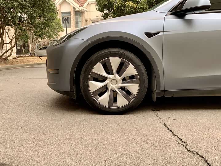 Фото 9 - Tesla Model Y