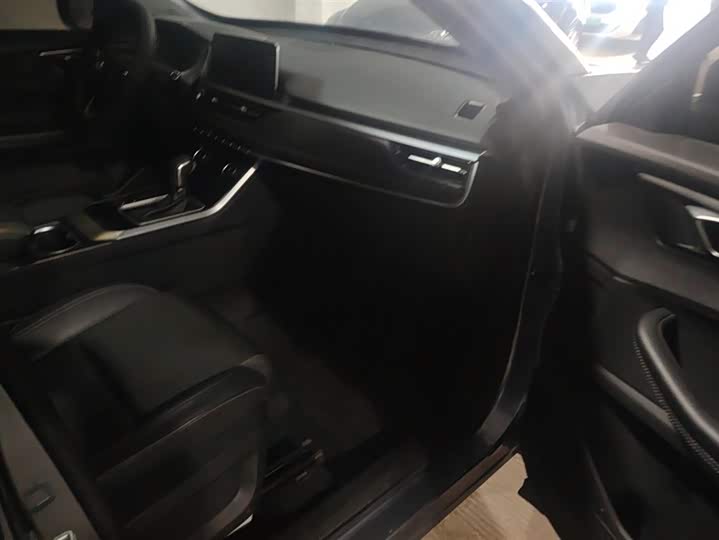 Фото 8 - Chery Tiggo 5x