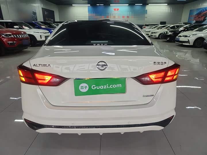 Фото 6 - Nissan Teana