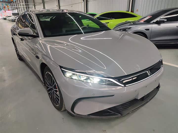 Фото 4 - BYD Han