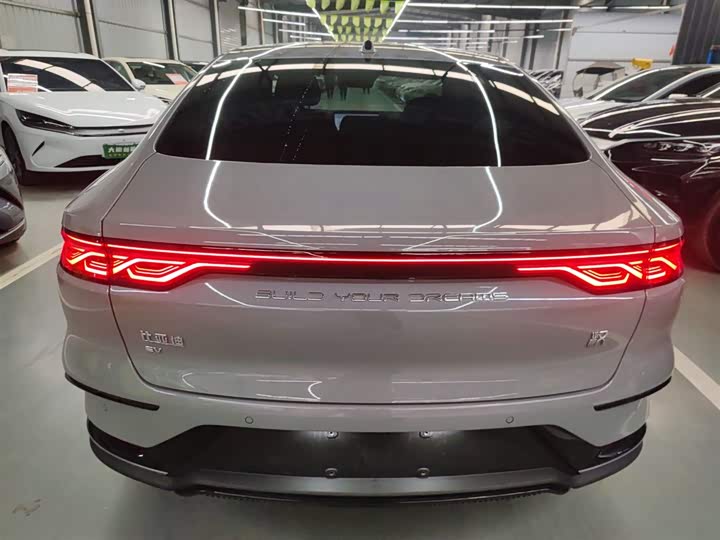 Фото 6 - BYD Han