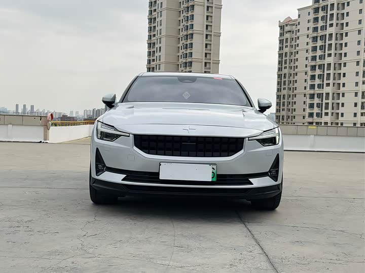 Фото 2 - Polestar 2