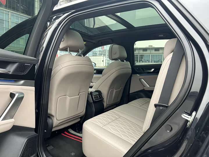 Фото 9 - BYD Tang Hybrid/EV