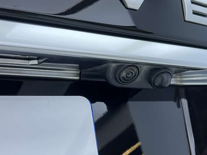 Фото 8 - Land Rover Range Rover