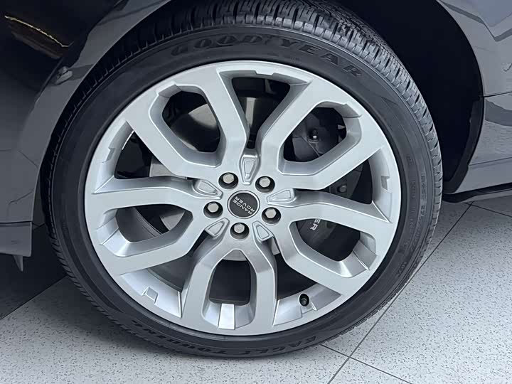 Фото 9 - Land Rover Range Rover