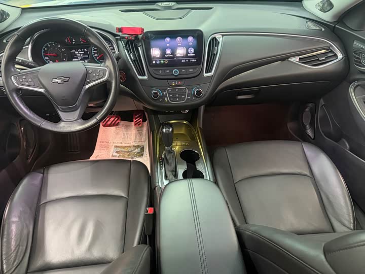 Фото 8 - Chevrolet Malibu XL