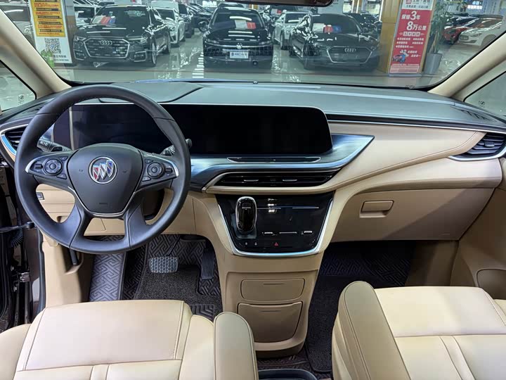 Фото 5 - Buick GL8 ES