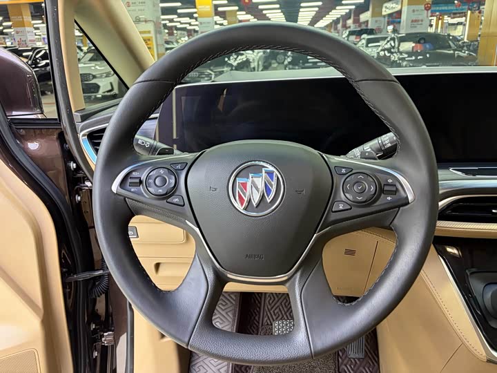 Фото 7 - Buick GL8 ES