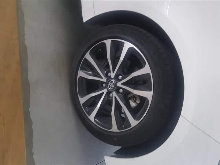 Фото 6 - Toyota Levin