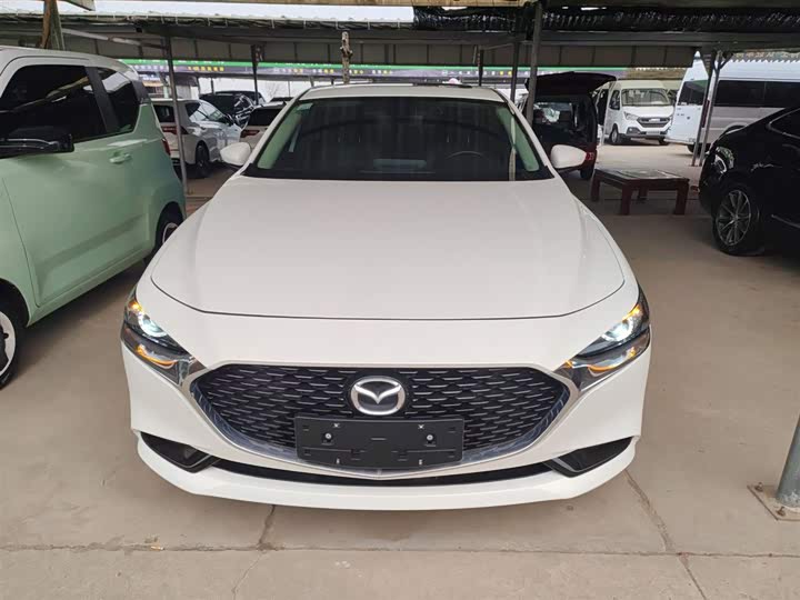 Фото 3 - Mazda 3 (Axela)