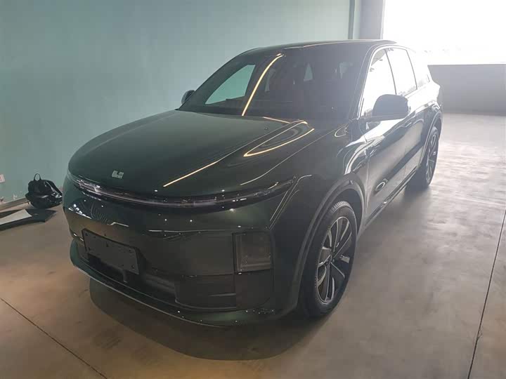 Фото 1 - LiXiang L6