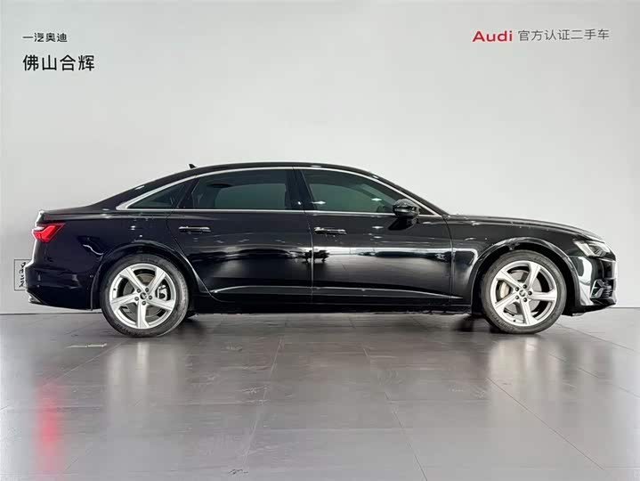 Фото 3 - Audi A6L