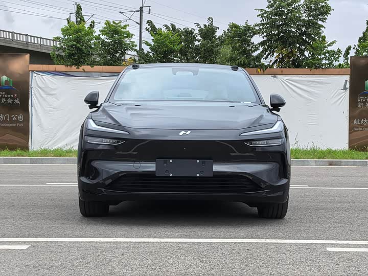 Фото 2 - Nio Onvo L60