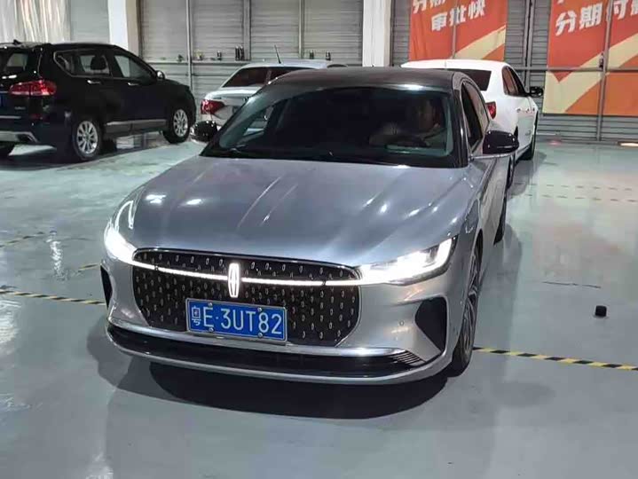 Фото 1 - Lincoln Z (Zephyr)