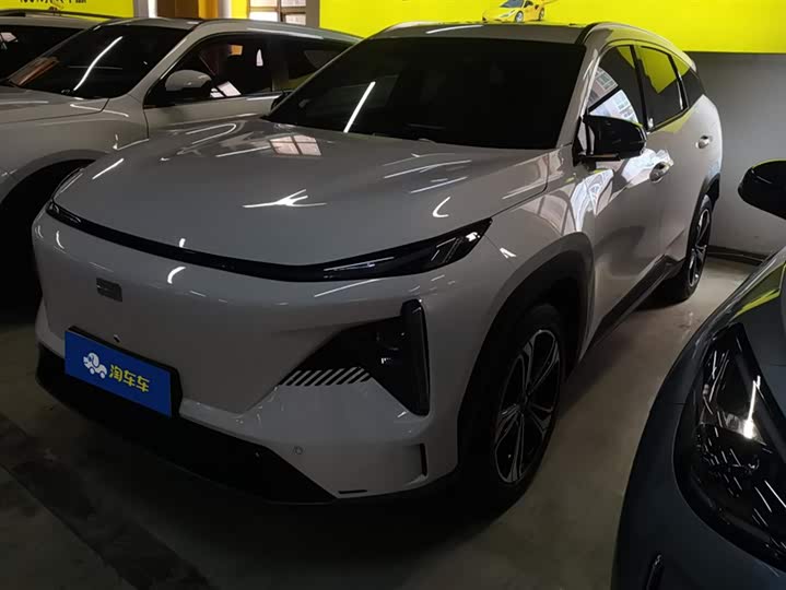 Фото 1 - Geely Galaxy L7