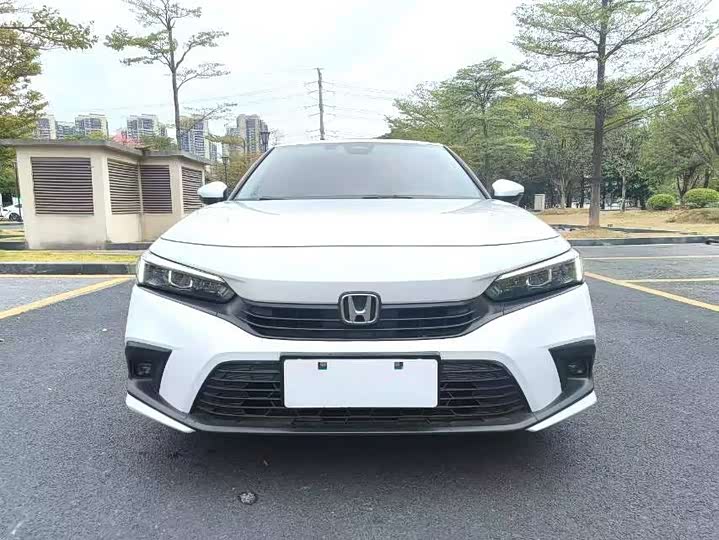 Фото 2 - Honda Civic