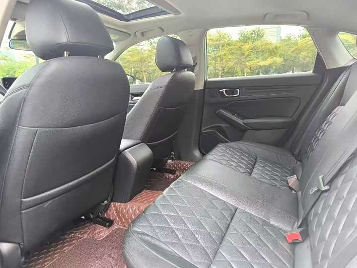 Фото 6 - Honda Civic