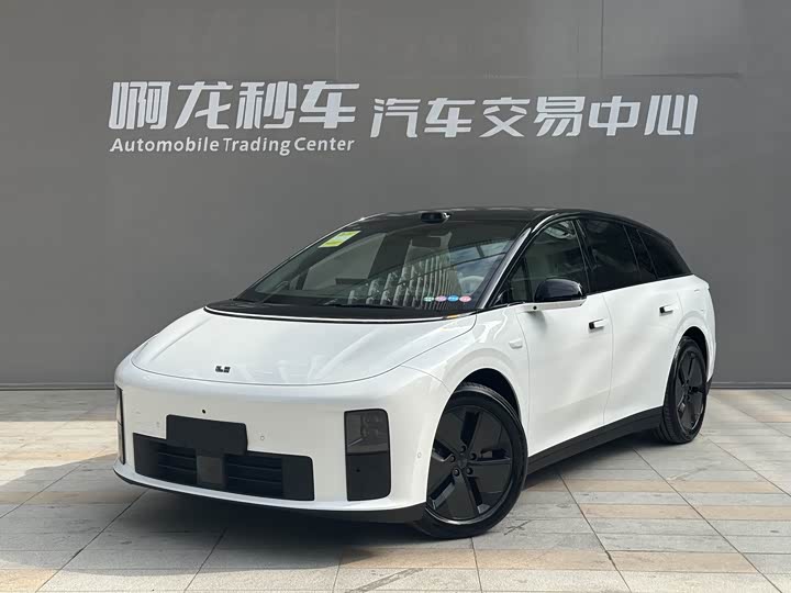 Фото 1 - LiXiang i6