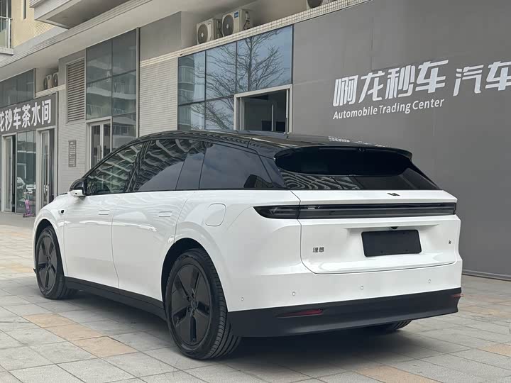 Фото 5 - LiXiang i6