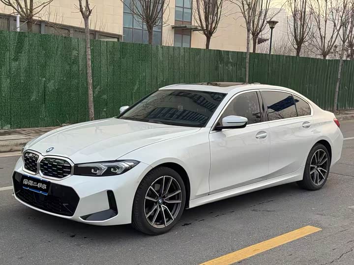 Фото 1 - BMW 3 Series