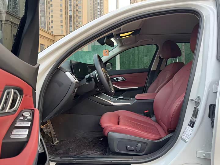 Фото 4 - BMW 3 Series