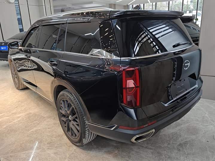 Фото 3 - GAC Trumpchi GS8