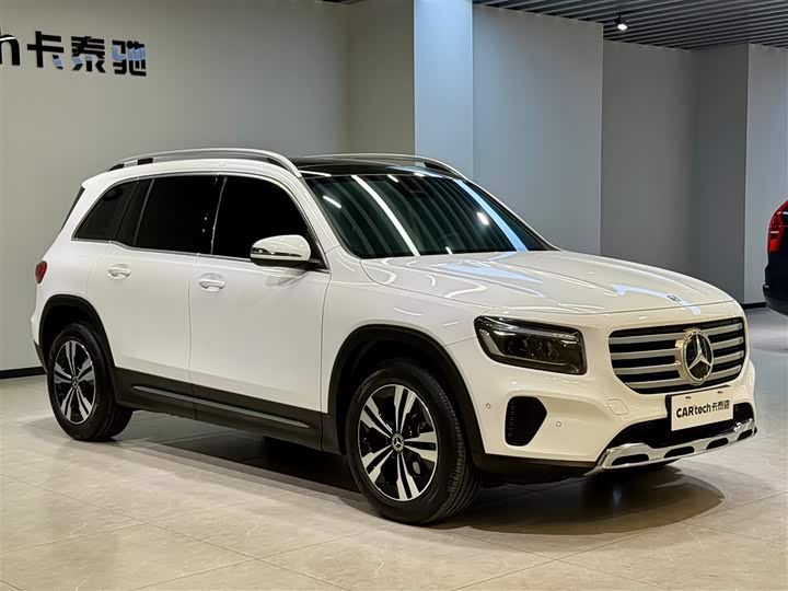 Фото 2 - Mercedes-Benz GLB-Class