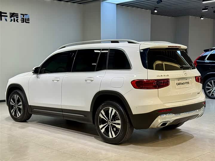 Фото 6 - Mercedes-Benz GLB-Class