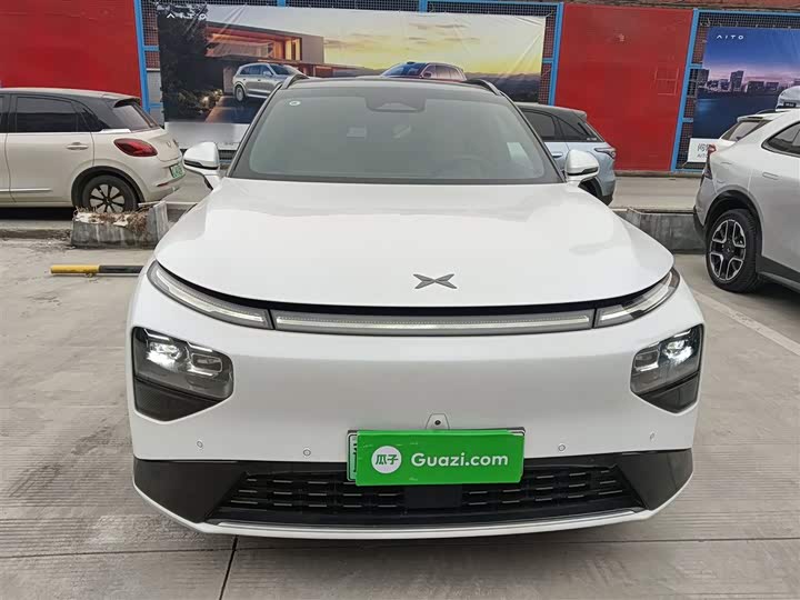 Фото 3 - XPeng G9