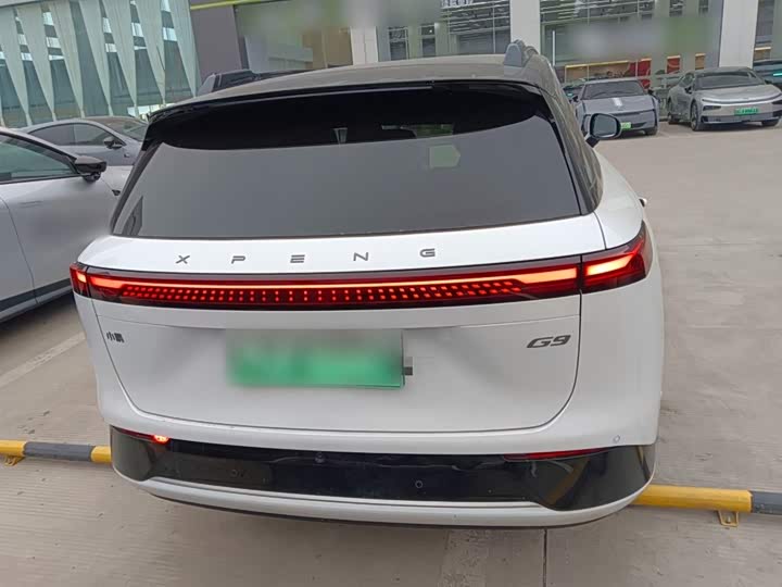 Фото 6 - XPeng G9