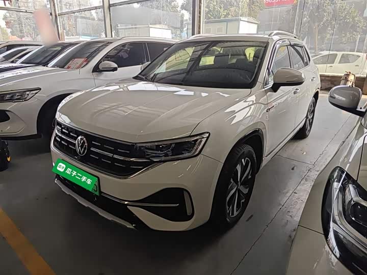 Фото 2 - Volkswagen Tayron GTE Hybrid