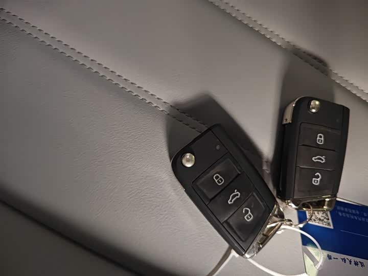 Фото 9 - Volkswagen Tayron GTE Hybrid