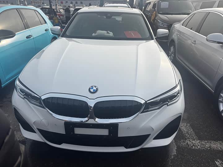 Фото 2 - BMW 3 Series