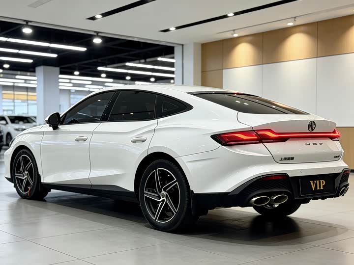 Фото 6 - MG Motor 7