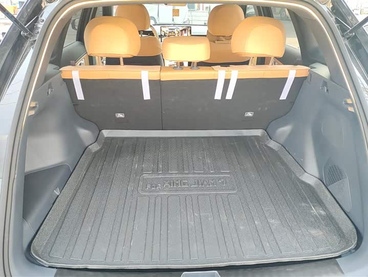 Фото 4 - Geely Galaxy Starship 7