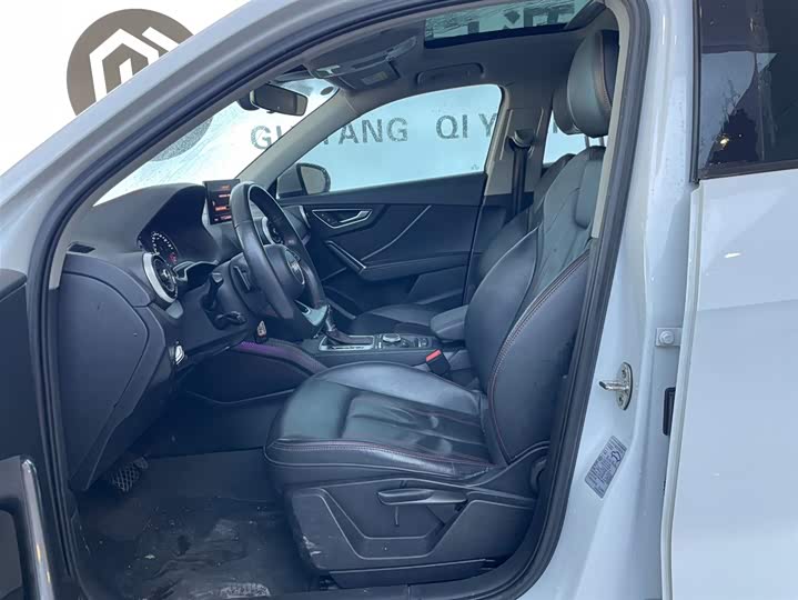 Фото 6 - Audi Q2L