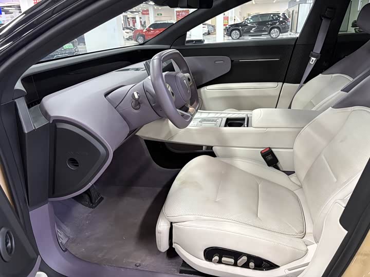 Фото 8 - Avatr 12