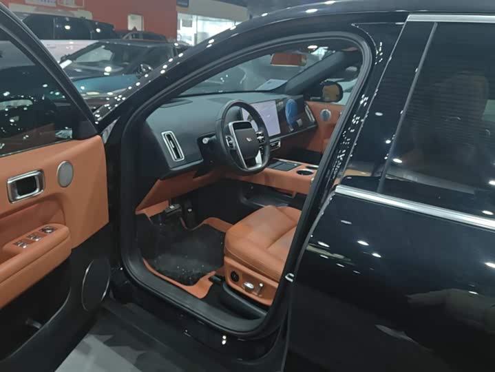 Фото 9 - LiXiang L6