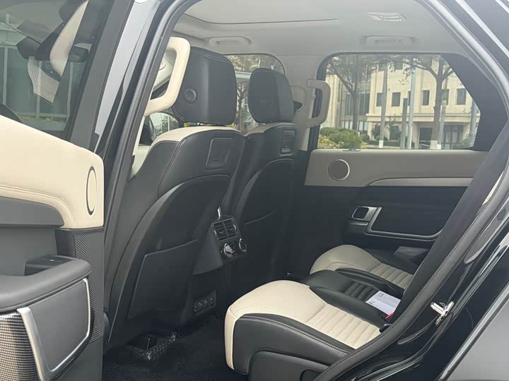 Фото 7 - Land Rover Discovery