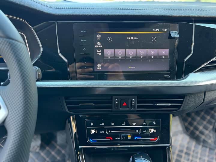 Фото 7 - Volkswagen Passat