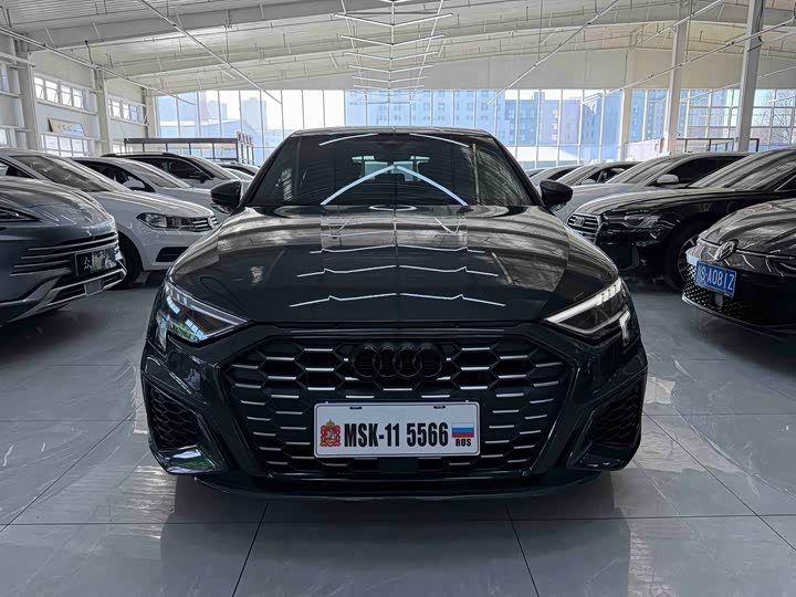 Фото 2 - Audi A3