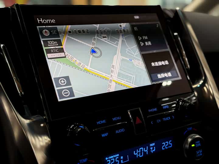 Фото 9 - Toyota Vellfire