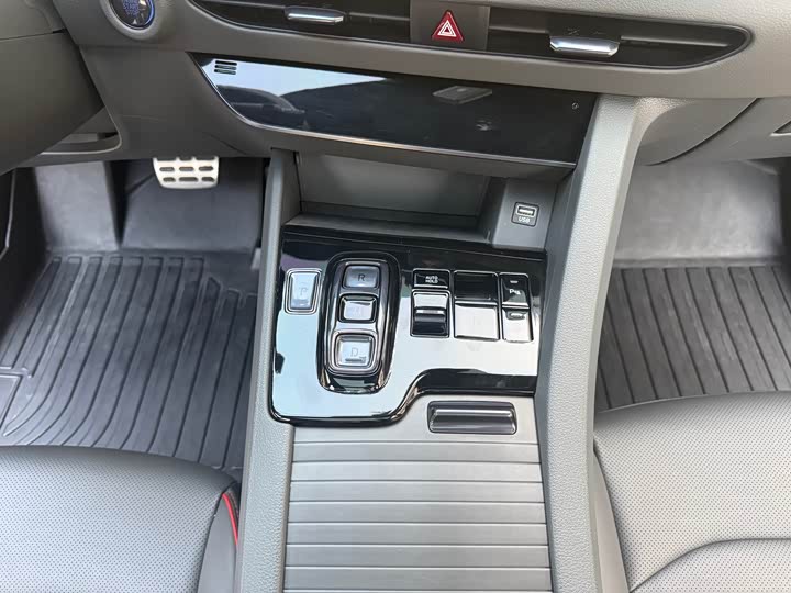 Фото 9 - Hyundai Sonata N Line