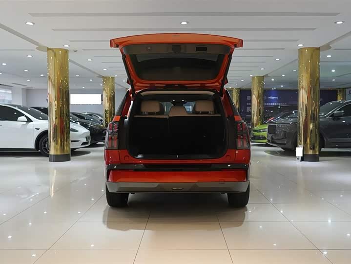 Фото 7 - GAC Aion V