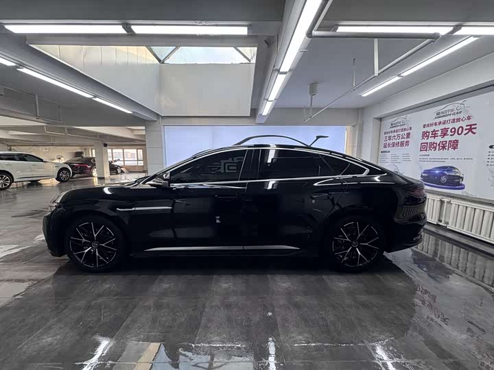 Фото 4 - BYD Han