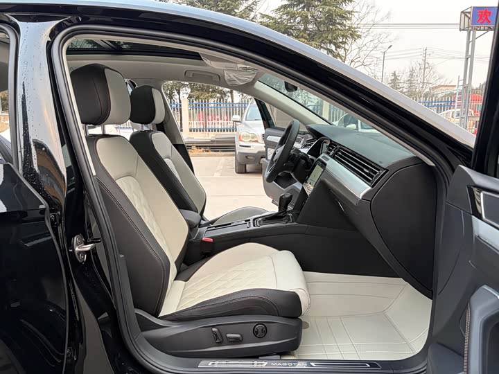 Фото 6 - Volkswagen Magotan