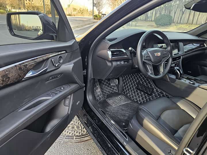 Фото 7 - Cadillac CT6