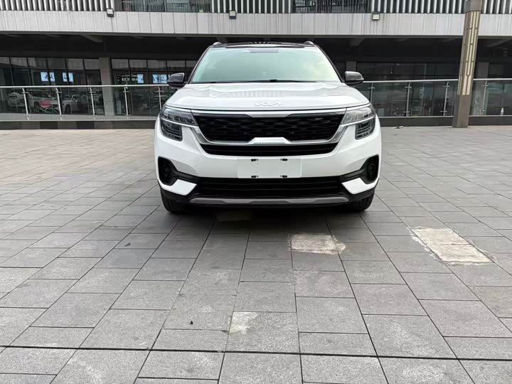 Фото 3 - Kia KX3