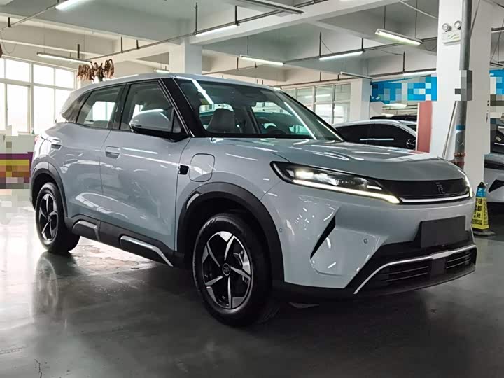 Фото 4 - BYD Yuan Up